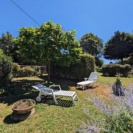 Casa di campagna Maison Restaurée Proche Nature Avec Terrasse Et Poêle à Bois, Près Du Puy-en-velay - Fr-1-582-177 Le Brignon